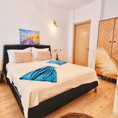 Kyd - Studiouri Si La 100m De Plaja Debarcader Guest house 3*