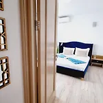 Pensiune Kyd House Studiouri Si La 100 De M De Plaja Debarcader 3*
