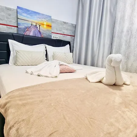 Pensiune Kyd House Studiouri Si La 100 De M De Plaja Debarcader