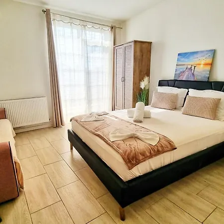 Kyd - Studiouri Si La 100m De Plaja Debarcader 3* Eforie Nord